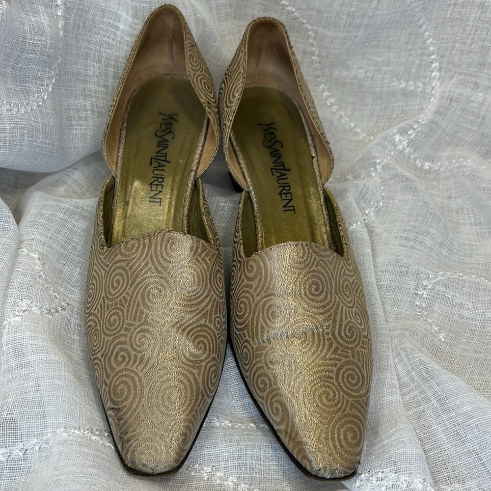 Yves Saint Laurent Women's Gold Swirl Flats - Picture 2 of 13